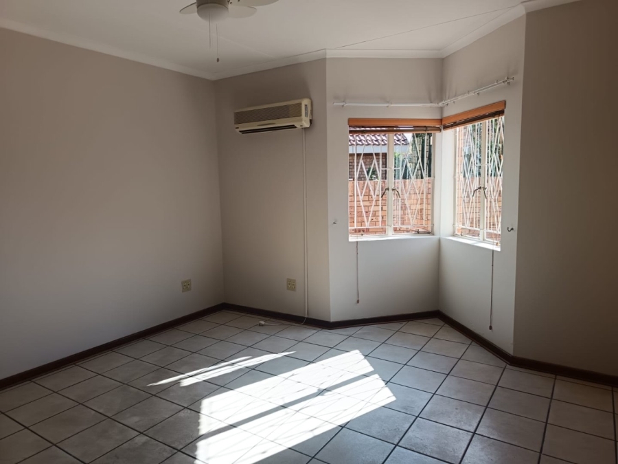 3 Bedroom Property for Sale in Hillcrest Northern Cape